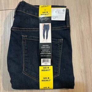 Jessica Simpson High Rise Skinny Ankle